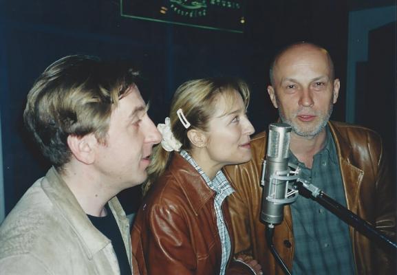 <p>Gregor Bakovič, Nataša Barbara Gračner and Vlado Kreslin recording the music for theatre performance Woyzeck.<br>Foto: arhiv V. K.</p>
